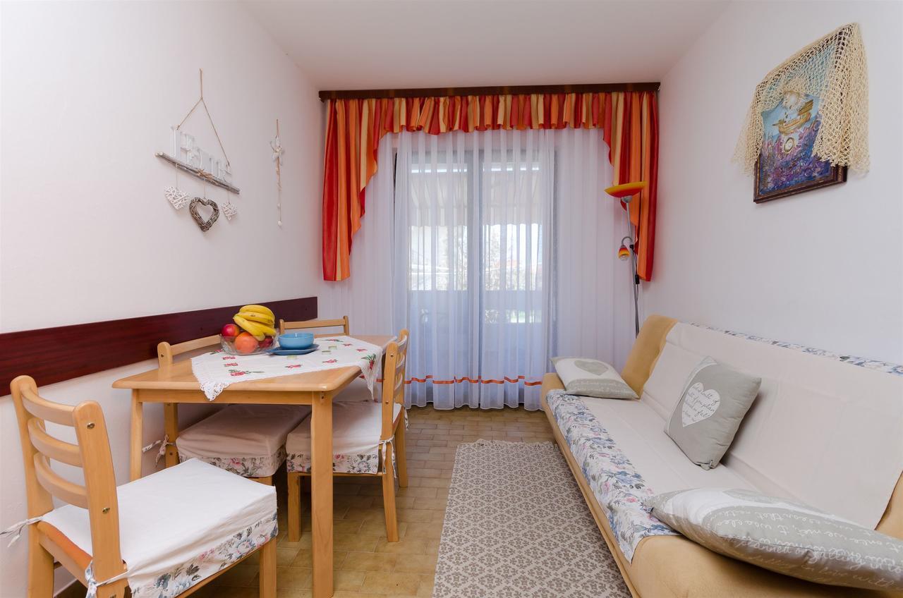 Apartments Branka Punat Exterior foto